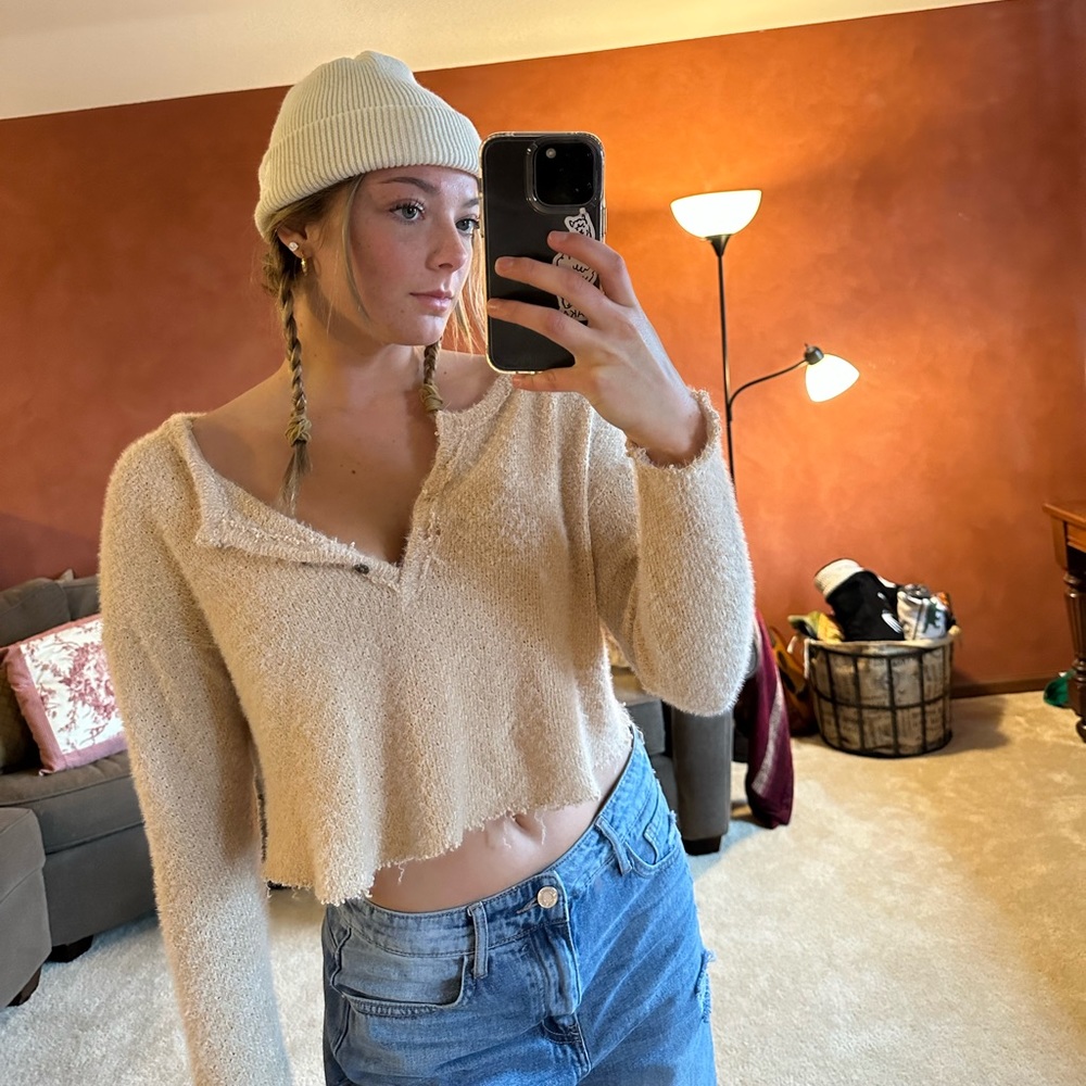 Urban outfitters cropped sweater